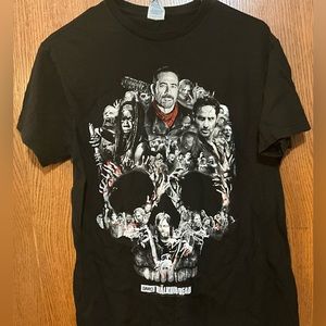 The Walking Dead skull cast t-shirt, medium, Delta Apparel